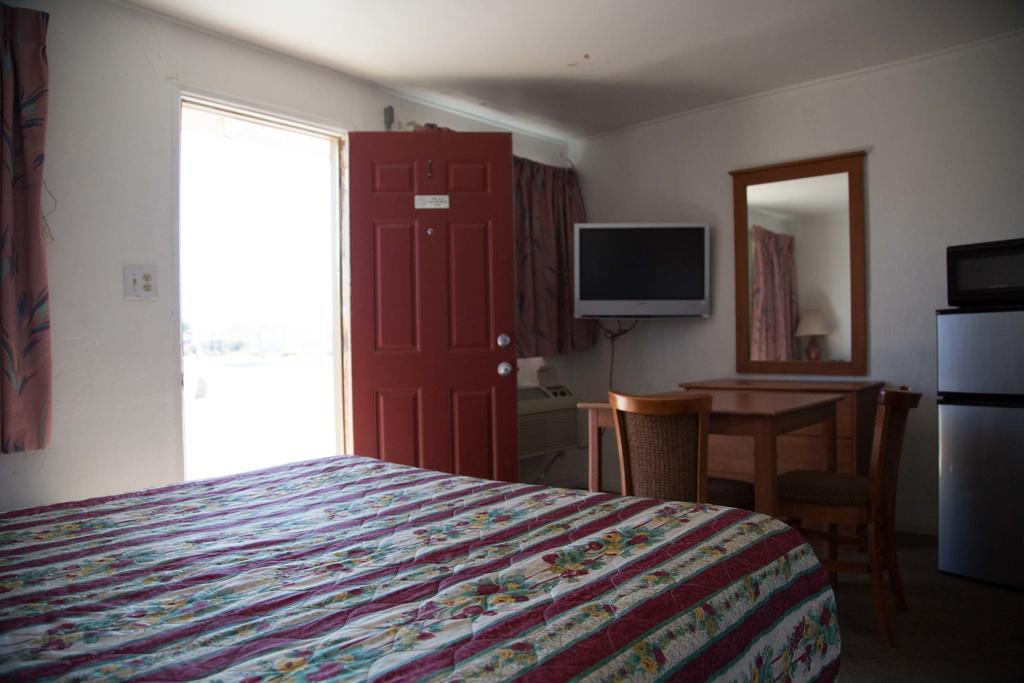 Boron Motel Eksteriør billede